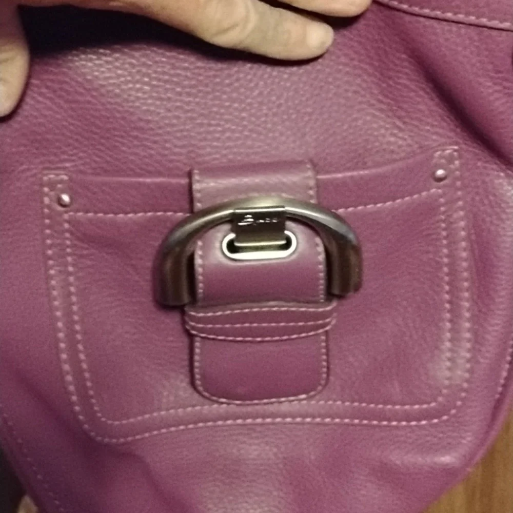 Ladies B. Makowsky Leather Crossbody Purse